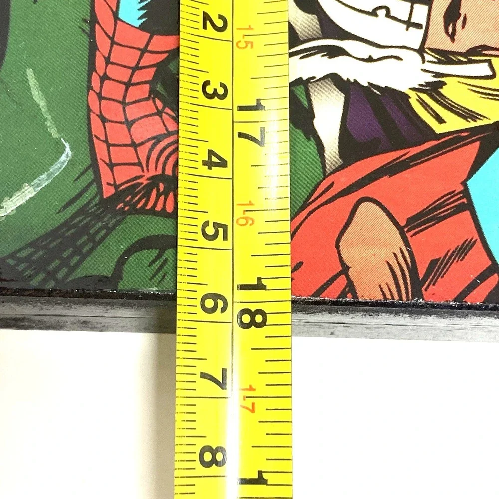 Marvel Superheroes Wall Shelf  18x10x5 Hanger Avengers Kids Room Decor Organizer